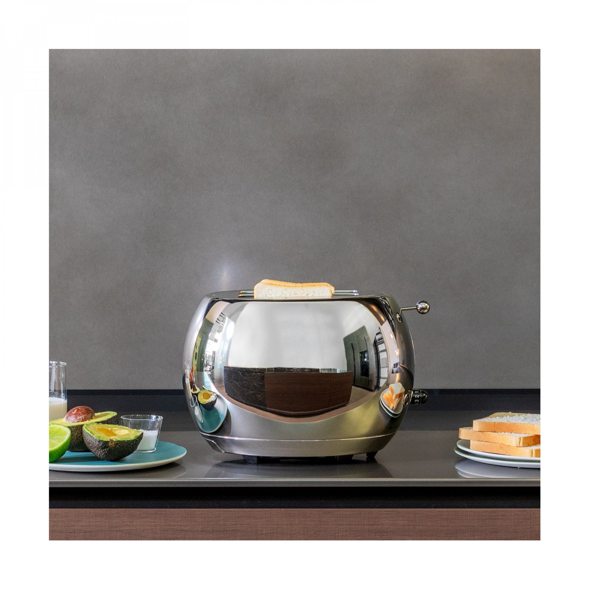 Bugatti Romeo Toaster Steel