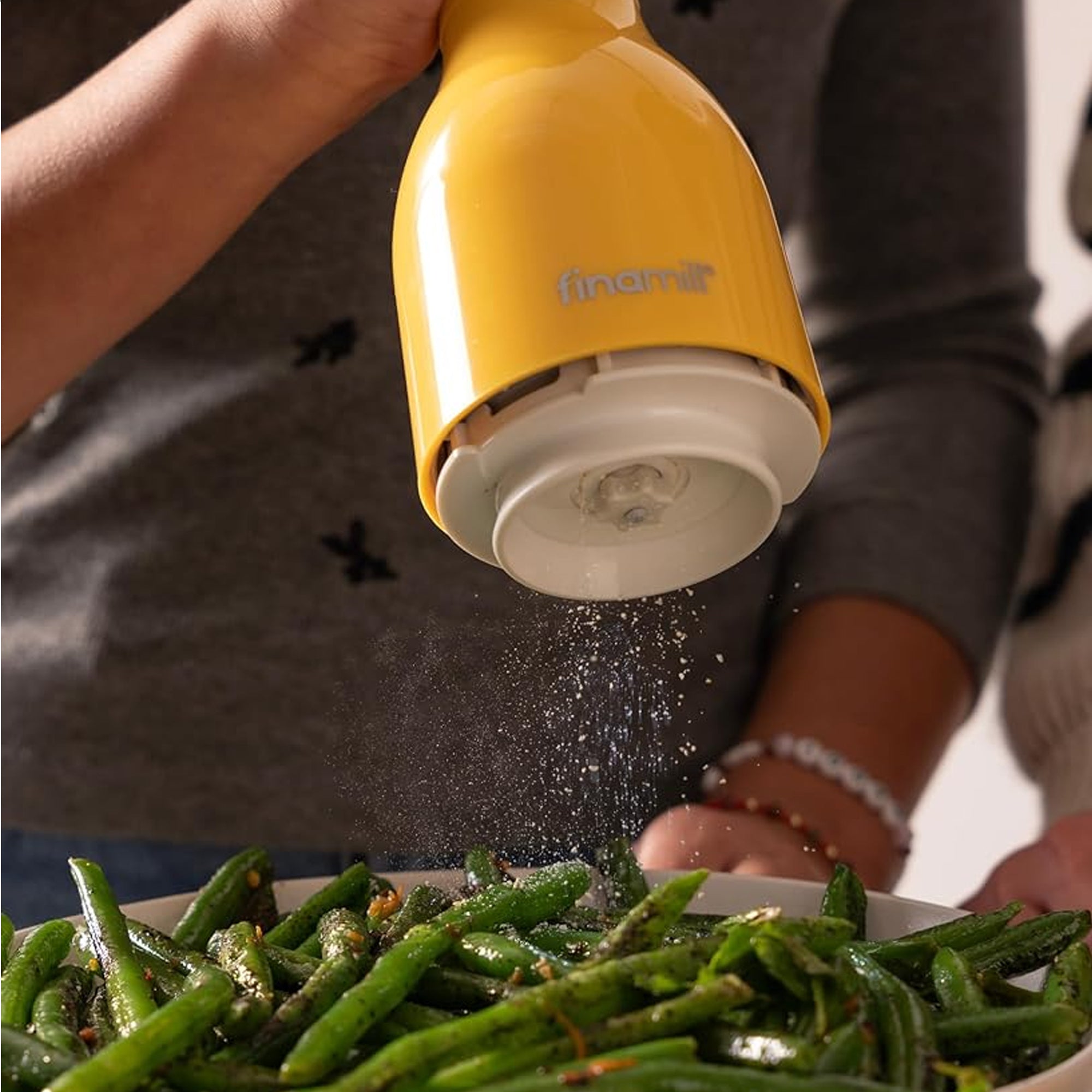 FinaMill Rechargeable Grinder with Pods Canary