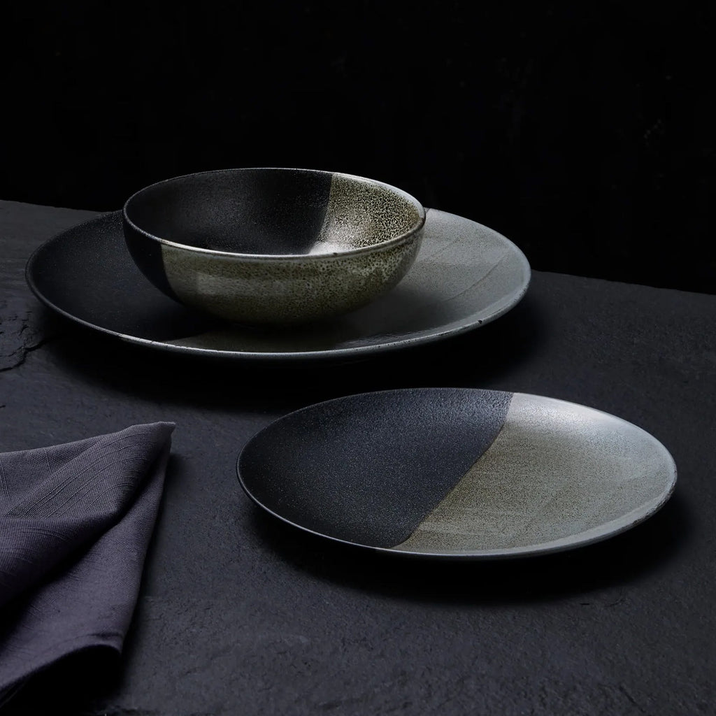 Maxwell & Williams 12 Piece Umi Coupe Dinner Set Black
