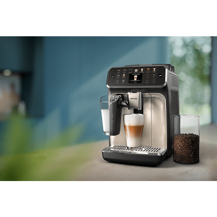 Philips Series 5500 Fully Automatic Espresso Machine EP5547/90